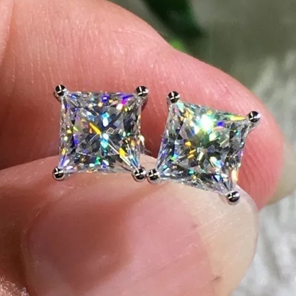 18K white gold earrings princess cut earrings - Picture 4 of 5